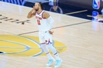 记者：尼克斯的五外让马刺防守疲于奔命 转移球也是联盟最强级别
