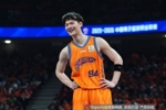 夺冠后玩梗!王哲林:比起五佳球 我更爱看五ga球!